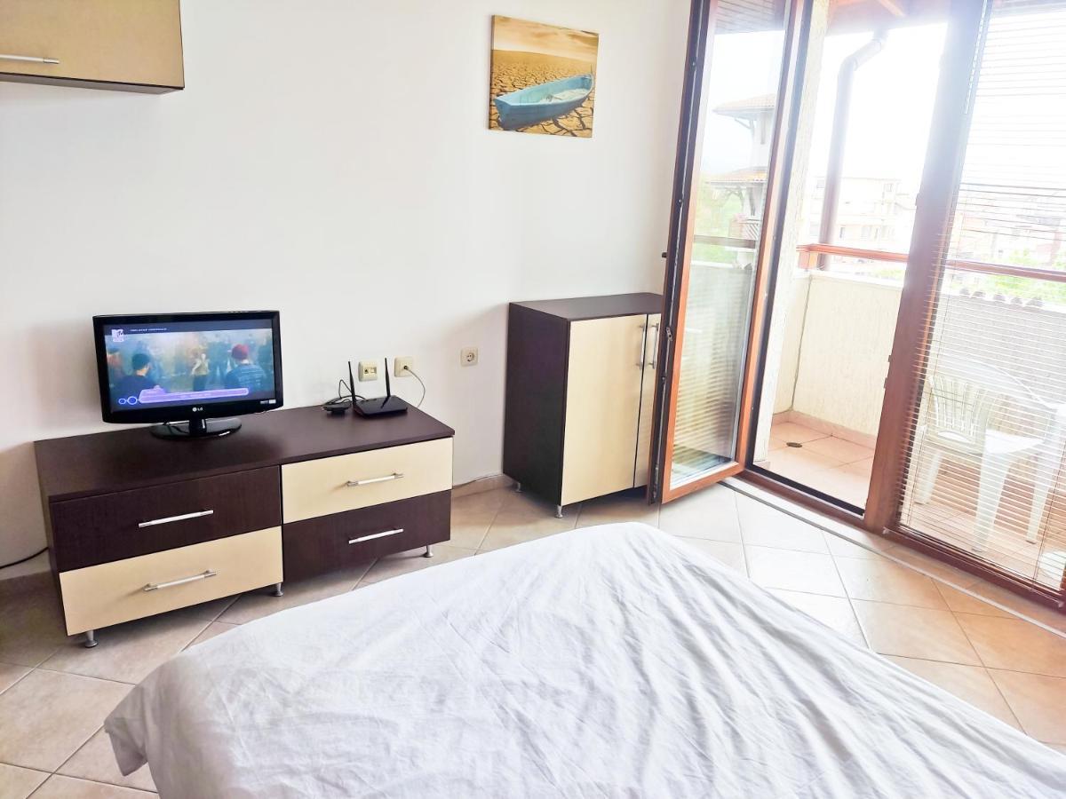 Apartament Studio Comfort Primorsko Mm Complex מראה חיצוני תמונה